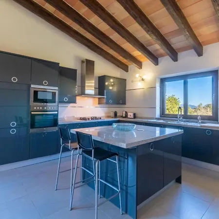 Holiday home Benet By Interhome Arta