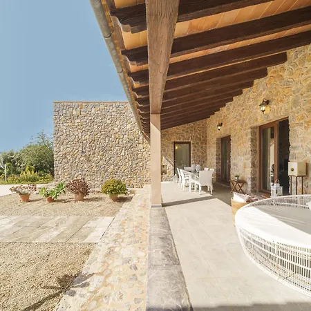 Benet By Interhome