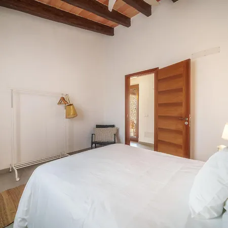 Benet By Interhome